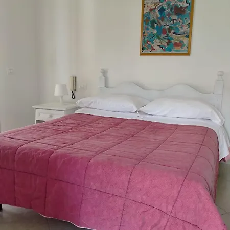 Paneolio 3* Poggio Picenze