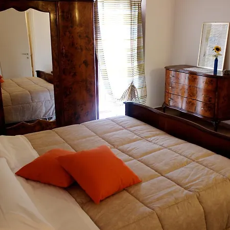 Paneolio 3* Poggio Picenze