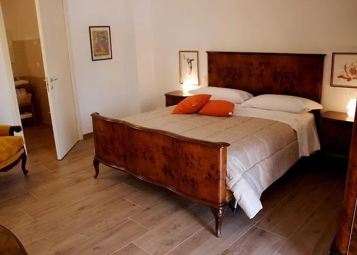 Paneolio Oda ve Kahvaltı Poggio Picenze