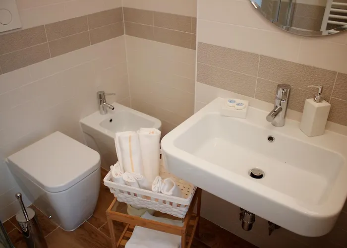 Oda ve Kahvaltı Paneolio