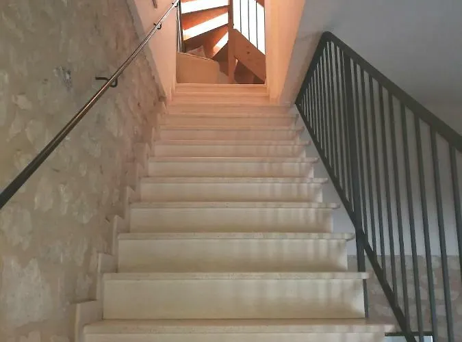 Paneolio Oda ve Kahvaltı 3*