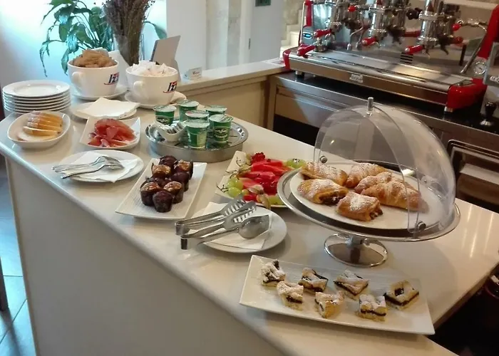 Oda ve Kahvaltı Paneolio